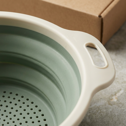 Collapsible Kitchen Colander with Sage Bowl and Ivory Rim
